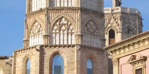 Lee más sobre el artículo Descubre la majestuosidad de la Catedral de Valencia